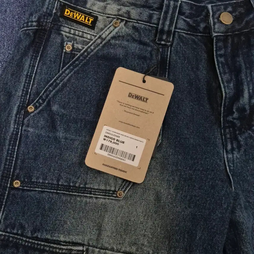 [SOLD OUT] (새상품)디월트해리티지 카고팬츠 1size [정가 179,000]