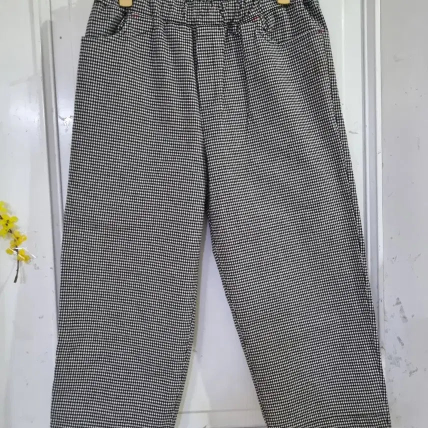 [SOLD OUT] 봄 여름 칠부. 스판 밴딩 면베기통바지. 깨끗해요. 30까지