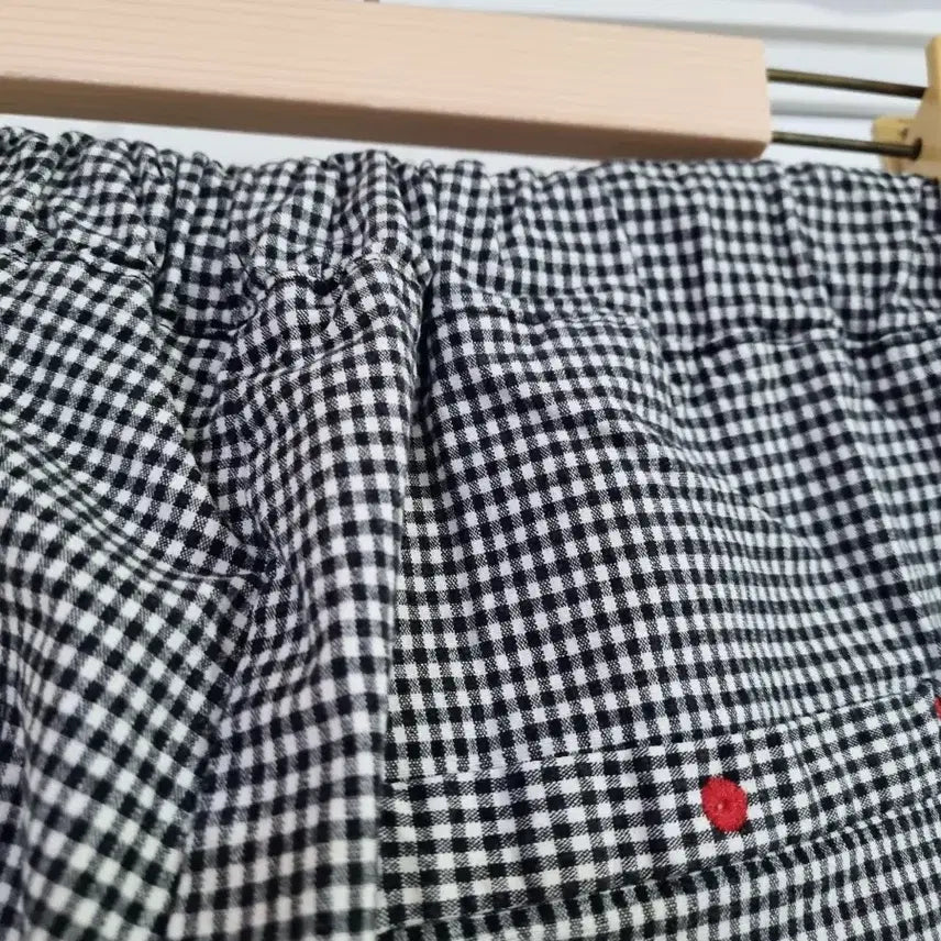 [SOLD OUT] 봄 여름 칠부. 스판 밴딩 면베기통바지. 깨끗해요. 30까지