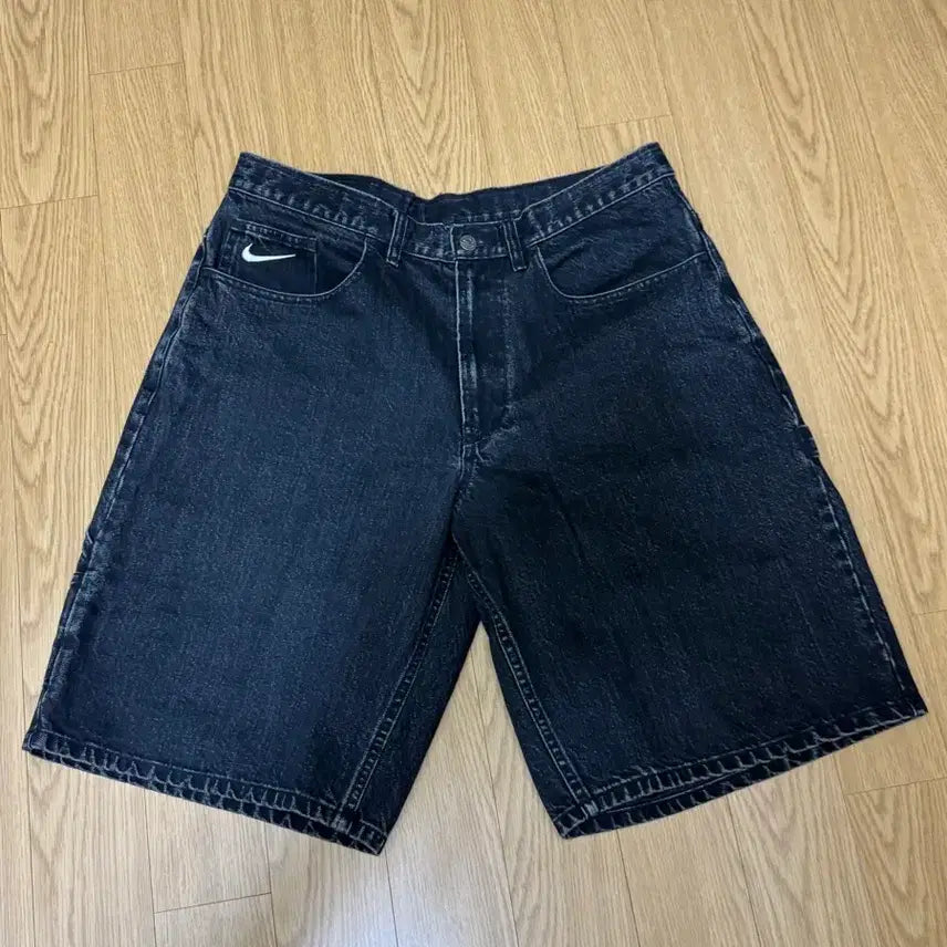 [SOLD OUT] 슈프림 x 나이키 데님 쇼츠 블랙 34