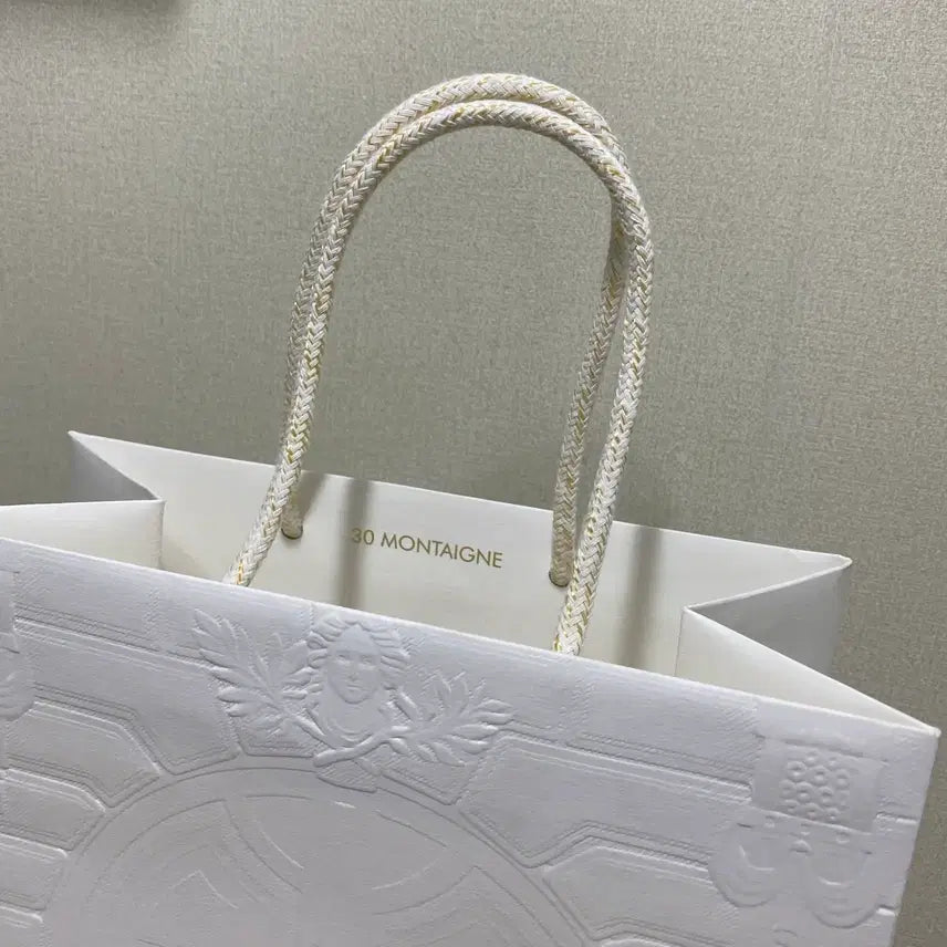 [BUNJANG] Dior Montaigne Shopping Bag / 디올 몽테뉴 본점 쇼핑백(25x38x13)
