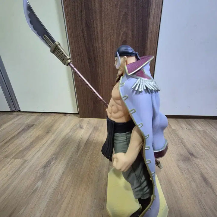 [SOLD OUT] 원피스 흰수염 피규어