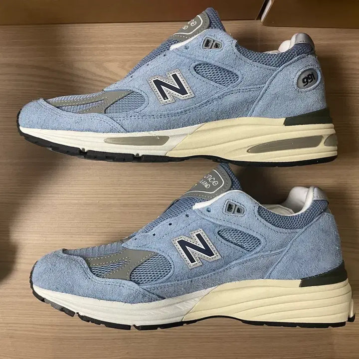 [SOLD OUT] 뉴발란스 991v2  265 메이드 인 UK 셀레스티얼 블루 페이디드 데