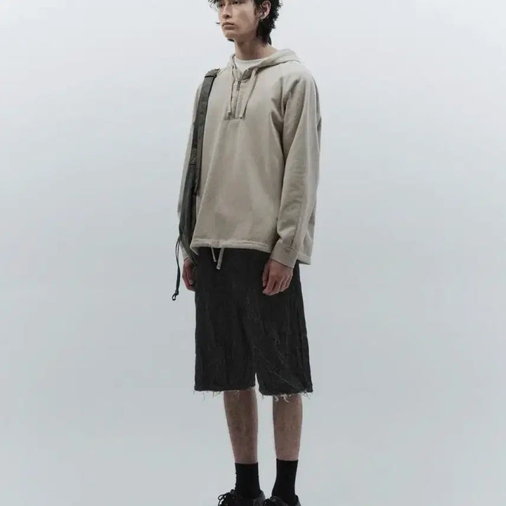 [BUNJANG] 인사일런스 피그먼트 다이드 하프집 후디 sand grey (새상품) / 인사일런스 피그먼트 다이드 하프집 후디 sand grey (새상품)