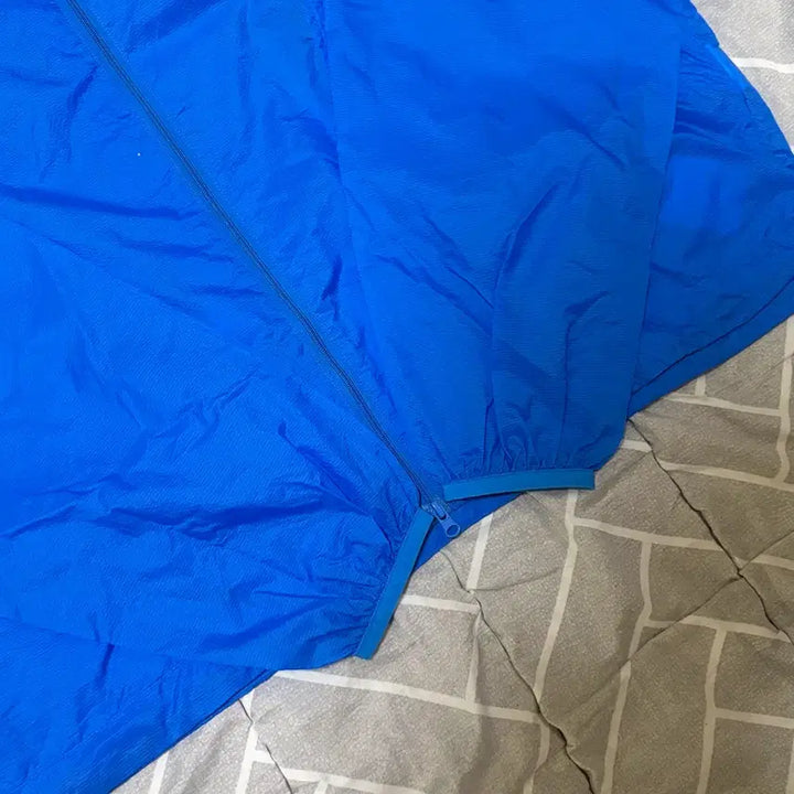 [BUNJANG] Nomaterial Translucent Windbreaker Hooded Jacket Blue M / 노매뉴얼 트랜스루센트 바람막이 후드자켓 블루 M