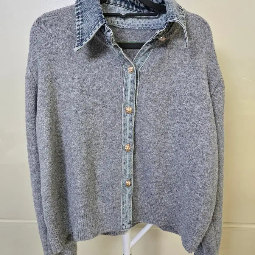[BUNJANG] Denim Collar Gray Knit Cardigan / 데님 카라 그레이 니트 가디건