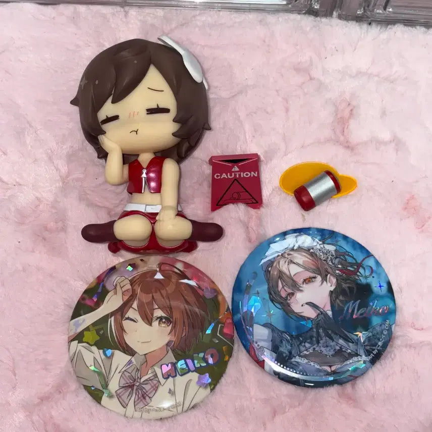 [BUNJANG] Vocaloid Meiko Figure &amp; Culture39 Can Badge / 보컬로이드 메이코 꽈당 피규어 컬쳐39 캔뱃지