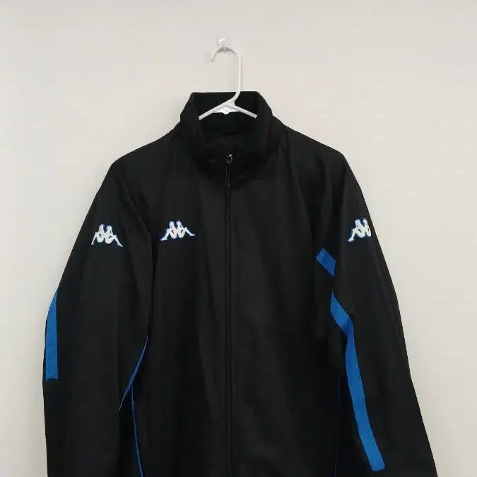[SOLD OUT] 카파 블랙/블루 트랙 자켓