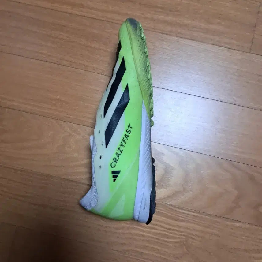 [BUNJANG] Adidas Crazyfast 275 Futsal Shoes / 아디다스 풋살화 275