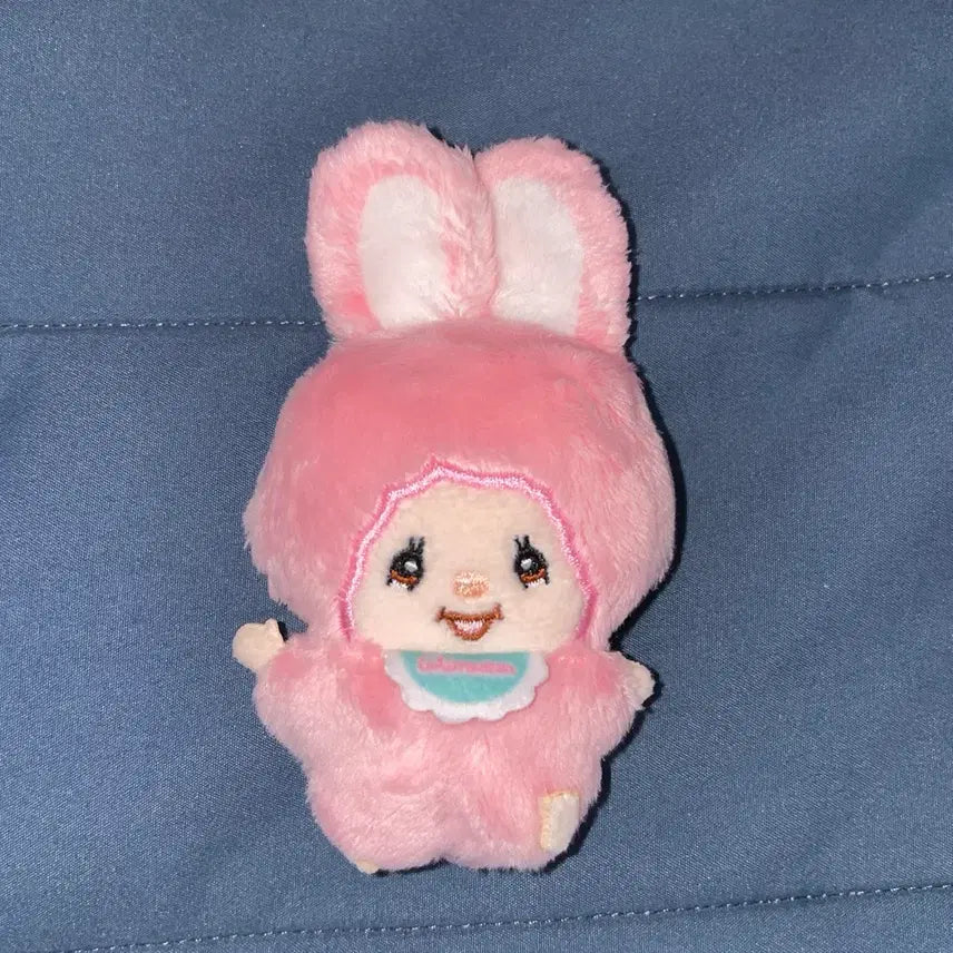 [BUNJANG] Monchhichi Chimutan Rabbit Plush Badge / 몬치치 치무탄 토끼인형 누이 뱃지 가챠 판매