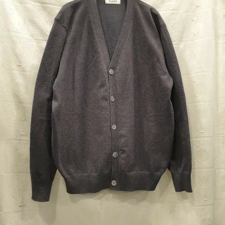 [BUNJANG] TradClub Charcoal XL Cardigan / TradClub 차콜 사이즈 가디건 105