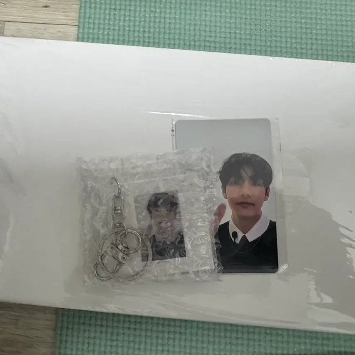 [SOLD OUT] 방탄소년단 BTS ARIRANG 뷔 앨범 포토카드 + 키링 세트