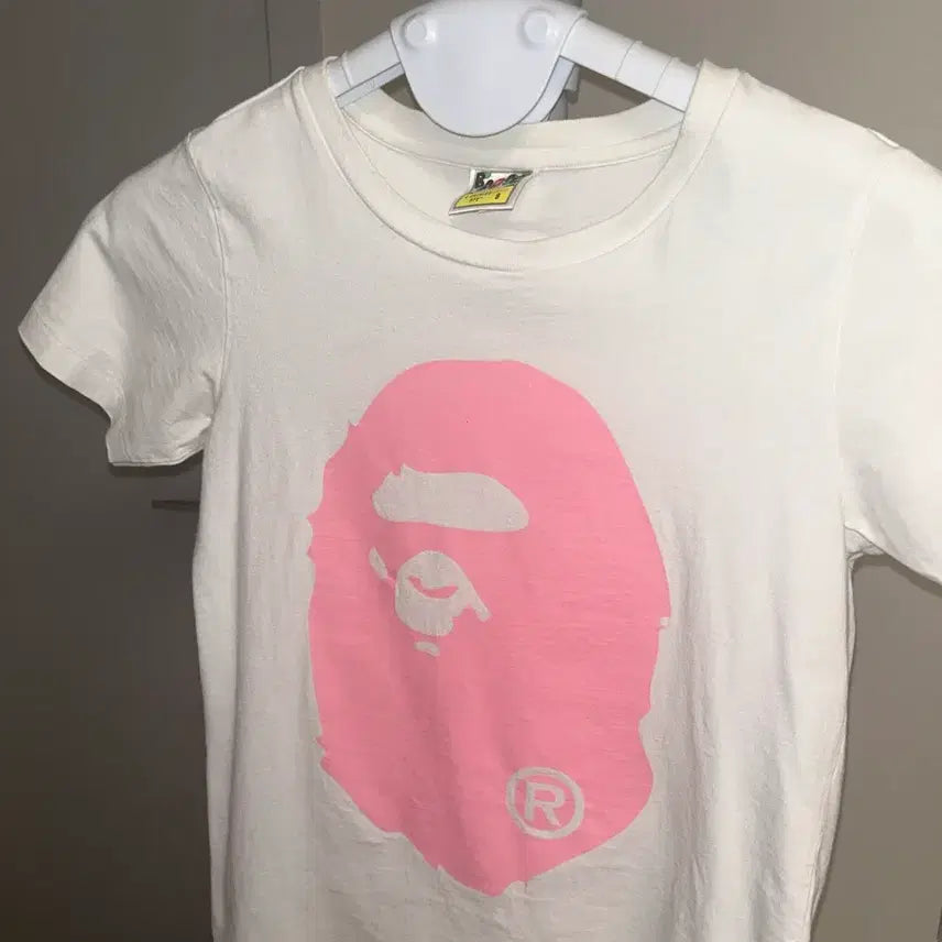 [BUNJANG] BAPE Pink Logo T-shirt / BAPE 베이프 티셔츠 핑크 로고