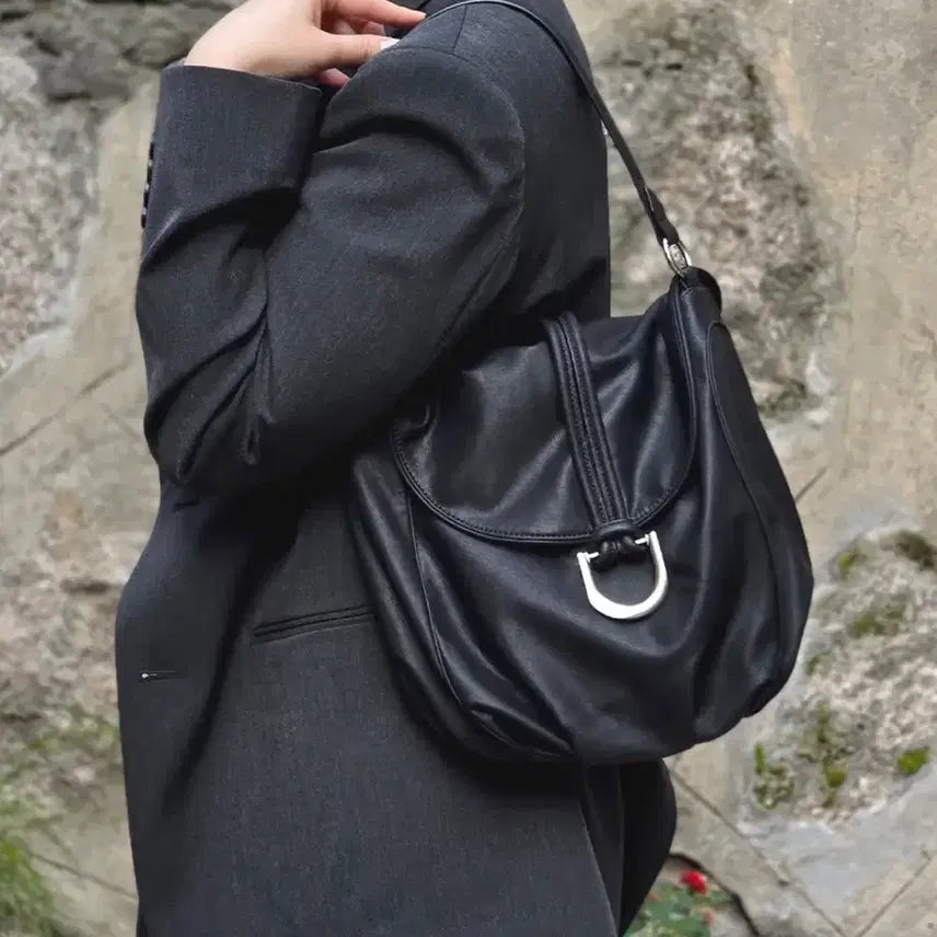[BUNJANG] Radish Hoop Bag - Shoulder Tote Bag (New) / 래디쉬 후프백 미사용 새상품