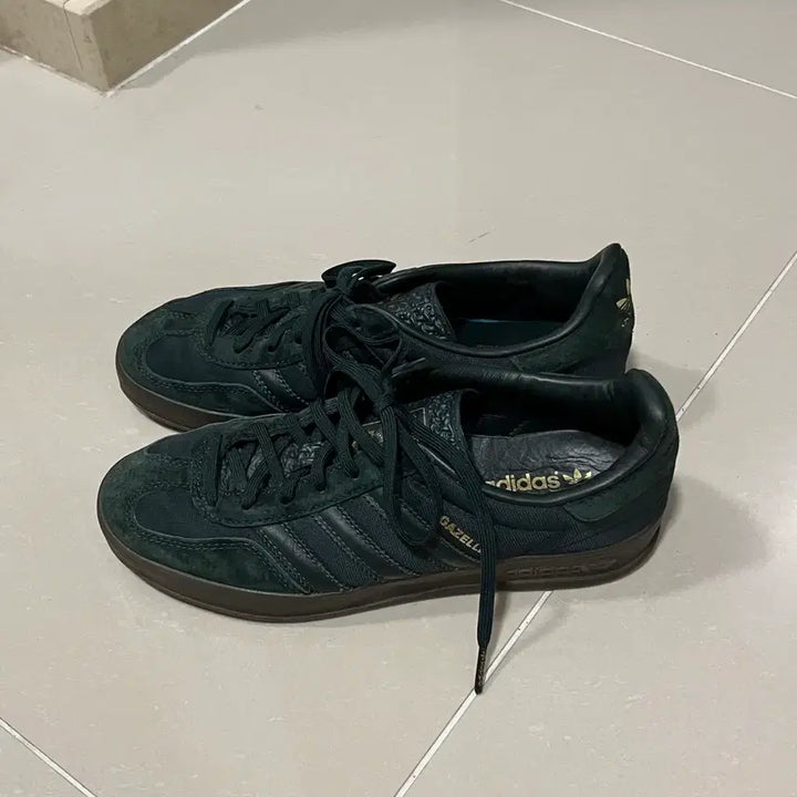 [BUNJANG] Adidas Gazelle 235 Green Sneakers / 아디다스 가젤 235 그린