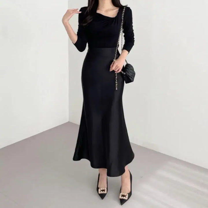 [BUNJANG] Classic Blanc Satin Mermaid Long Skirt / 클래식블랑 새틴 머메이드 뒷밴딩 롱스커트 블랙 에이블리 지그재그