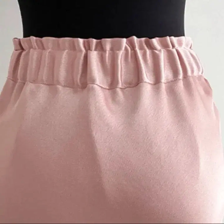 [BUNJANG] Classic Blanc Satin Mermaid Long Skirt / 클래식블랑 새틴 머메이드 뒷밴딩 롱스커트 블랙 에이블리 지그재그