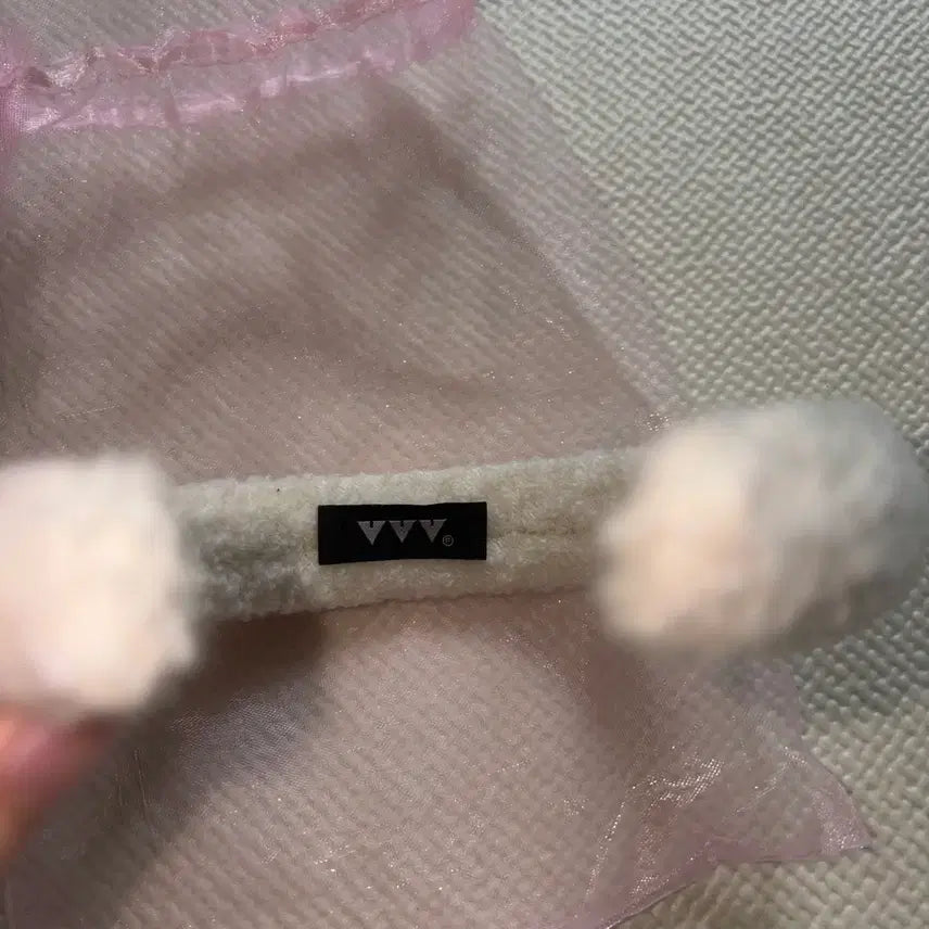 [BUNJANG] VVV Faux Fur Headband Hair Accessory / 브이브이브이 퍼 머리띠 vvv 무신사 헤어 악세사리 패션