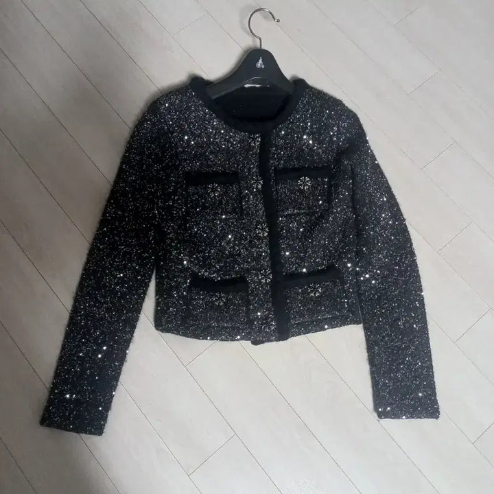 [SOLD OUT] (최종) 수입의류 셀포st. 시퀸 기모 가디건 S 연말룩
