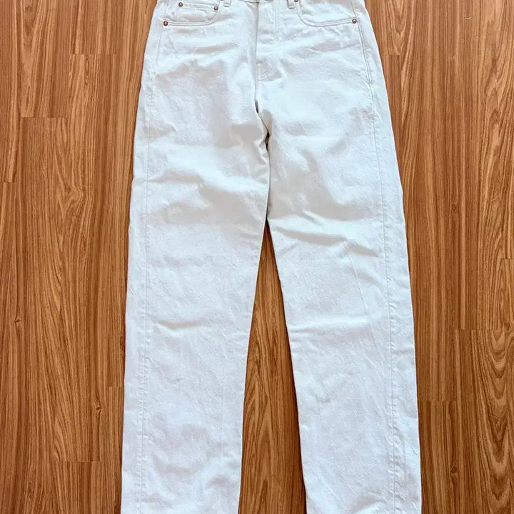 [BUNJANG] Blackhorse Lane E14 Ecru Jeans / Blackhorse Lane E14 에크루 진