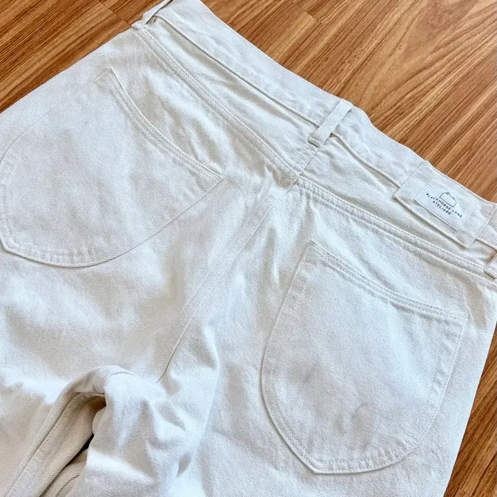 [BUNJANG] Blackhorse Lane E14 Ecru Jeans / Blackhorse Lane E14 에크루 진