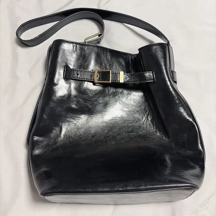 [SOLD OUT] LOEUVRE 루에브르 삭드 생 뛰 블랙 숄더백
