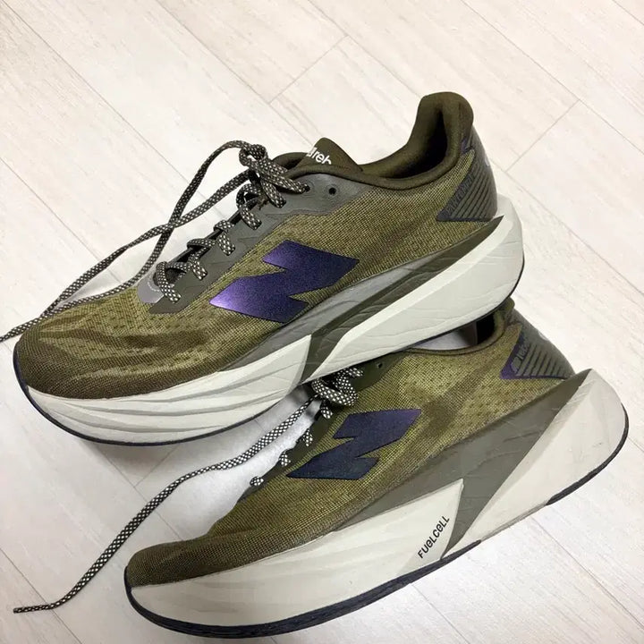 [SOLD OUT] 뉴발란스 퓨어셀 lv5