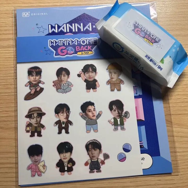 [BUNJANG] Wanna One Sangam Fanmeeting Attendance Zone Special Sticker Postcard Tissue Bundle Set / 워너원 상암 팬미팅 출석체크존 특전 스티커 엽서 물티슈