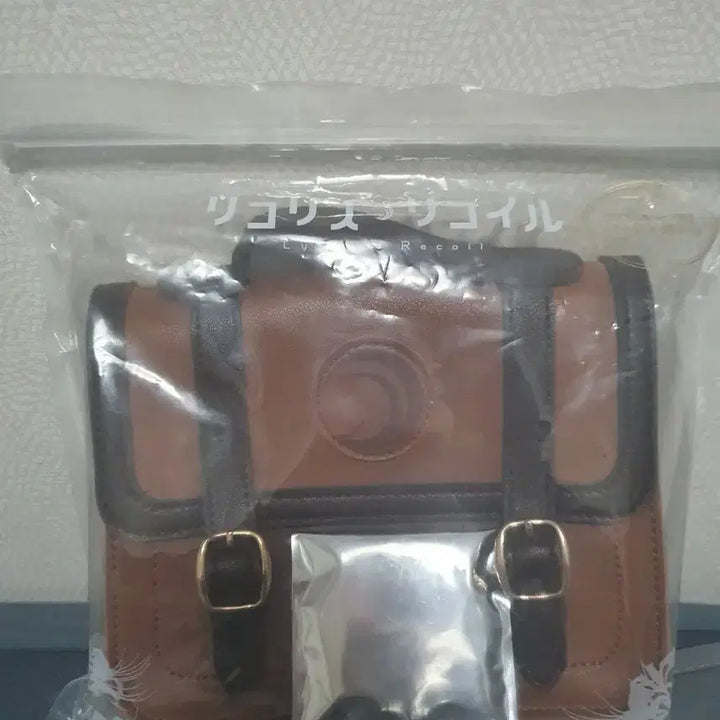 [BUNJANG] Lycoris Recoil Limited Edition Pouch &amp; Is the Order a Rabbit? Mug / 리코리스 리코일 한정판 파우치