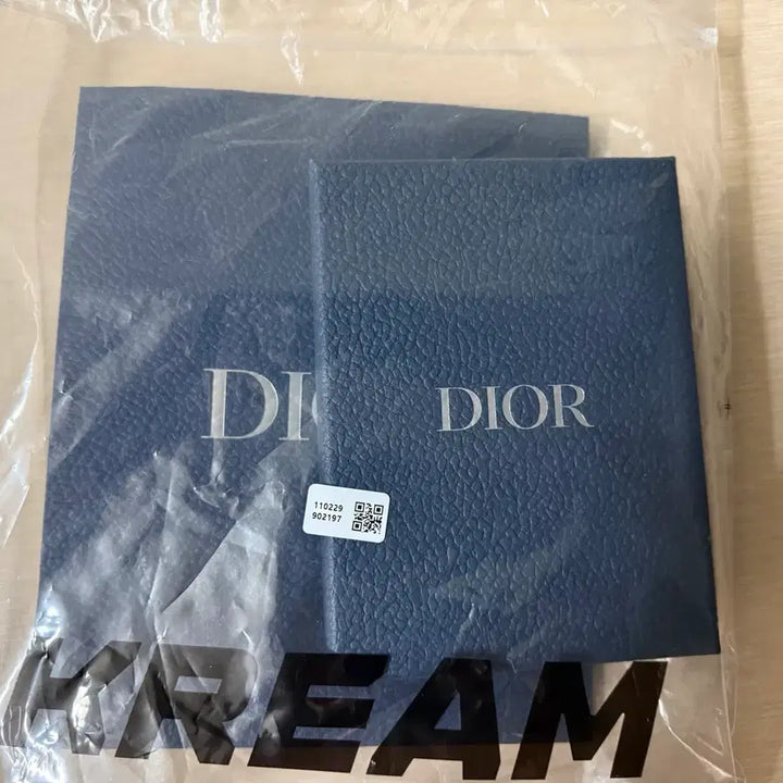 [BUNJANG] Dior Oblique Bi-fold Wallet Black / [26/새상품급] 디올 오블리크 반지갑 블랙