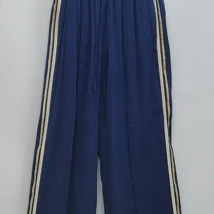 [BUNJANG] Voca Vaca Wide Bending Track Pants - Women&