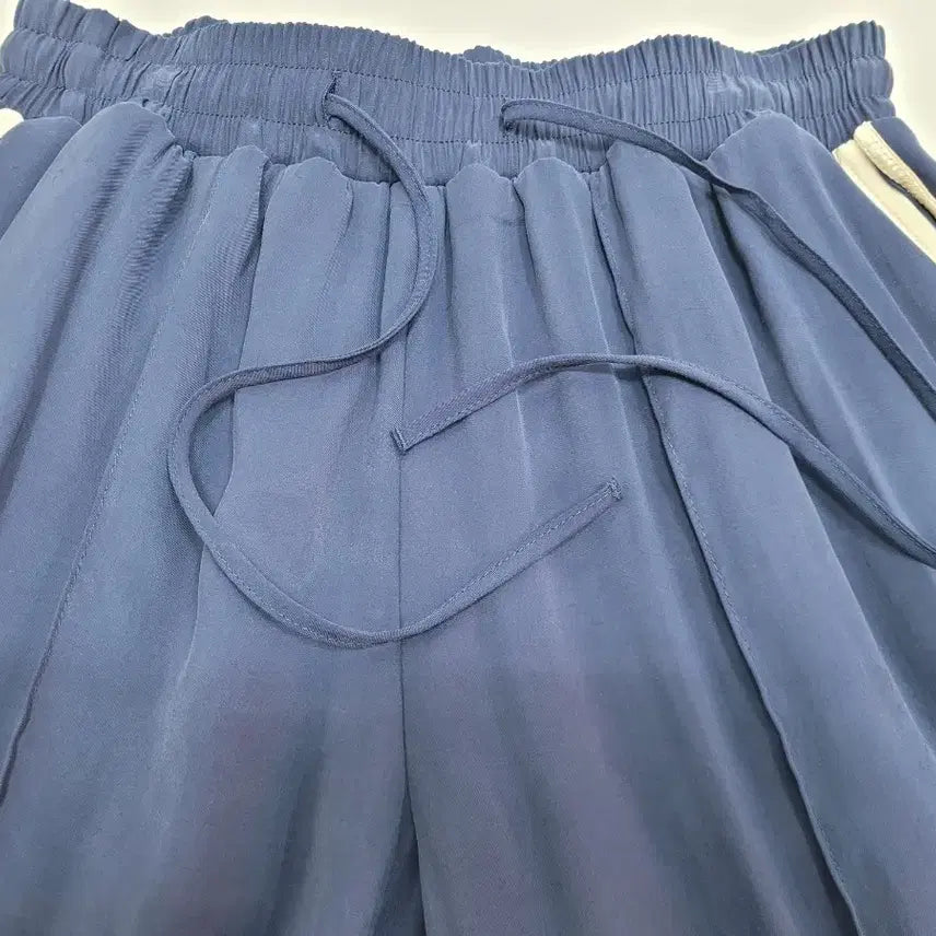 [BUNJANG] Voca Vaca Wide Bending Track Pants - Women&