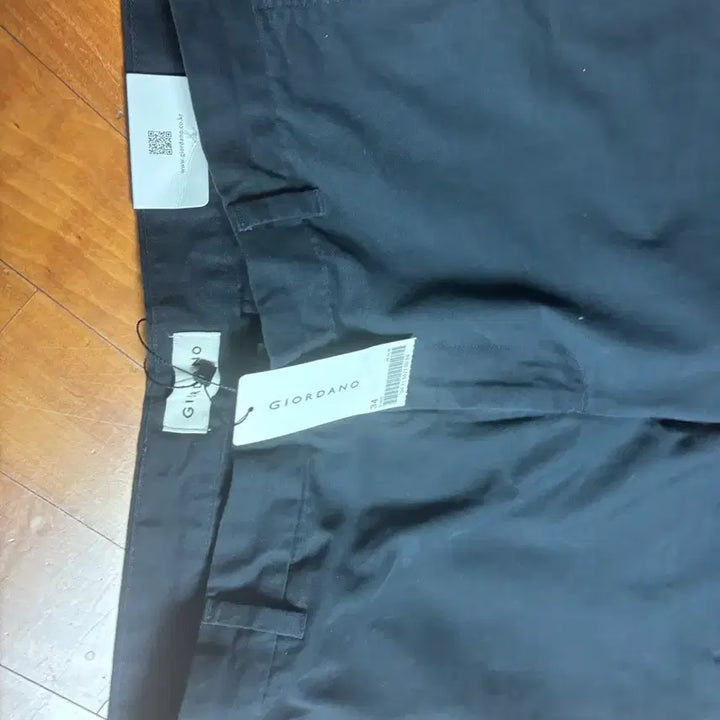 [BUNJANG] Giordano Dark Navy Chino Pants / 지오다노 다크네이비 34 치노팬츠 새상품 34,000원.