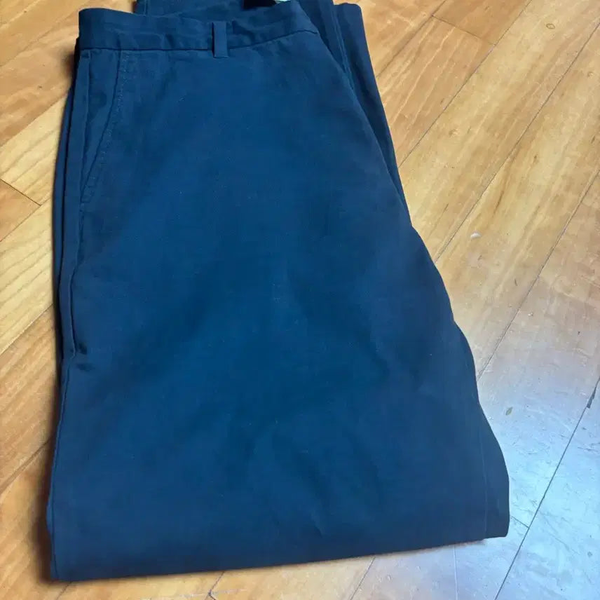 [BUNJANG] Giordano Dark Navy Chino Pants / 지오다노 다크네이비 34 치노팬츠 새상품 34,000원.