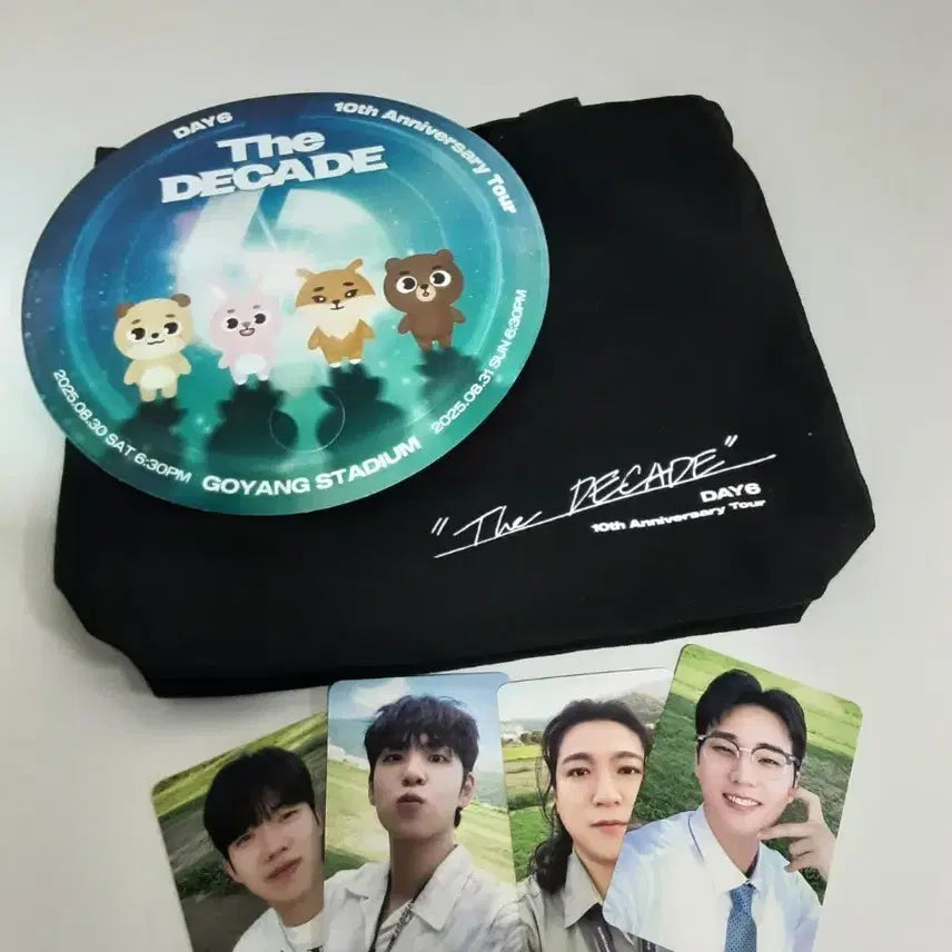 [BUNJANG] Day6 The Decade Tour Merchandise + Photocard / 데이식스 The Decade 투어 굿즈 + 포토카드