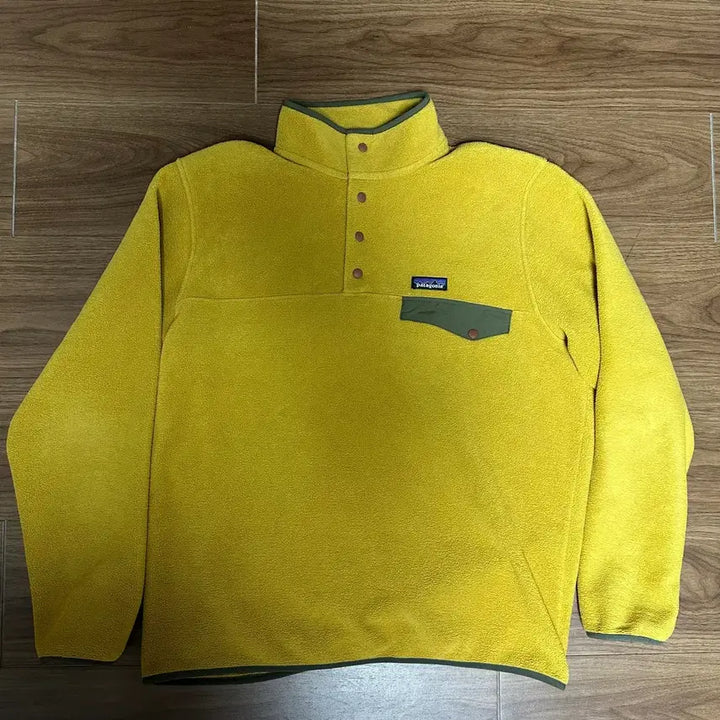 [BUNJANG] Patagonia Synchilla Pullover Lightweight Fleece Jacket / 파타고니아 신칠라 풀오버 라이트웨이트 라지 머스타드 캐빈골드