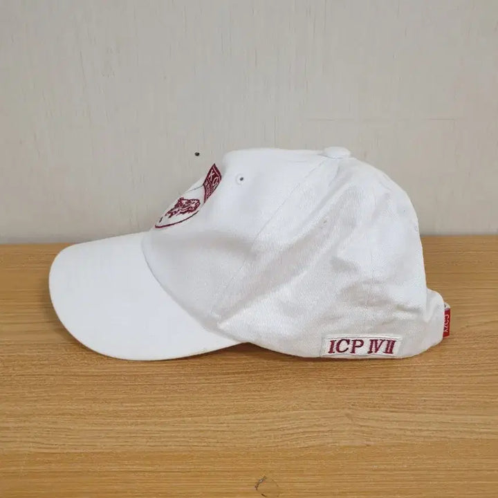 [BUNJANG] Korea University Cap (Size 57-59) / 고려대 캡모자 사이즈 57-59호 판매합니다