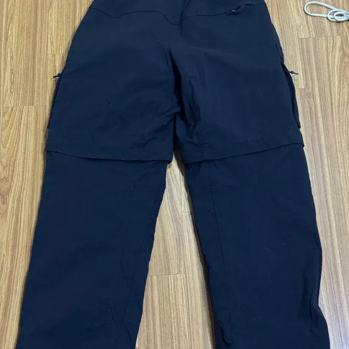 [BUNJANG] Nike ACG Smith Summit Cargo Pants Black Asia S / 나이키 ACG 스미스 서밋 카고 팬츠 블랙 아시아 S
