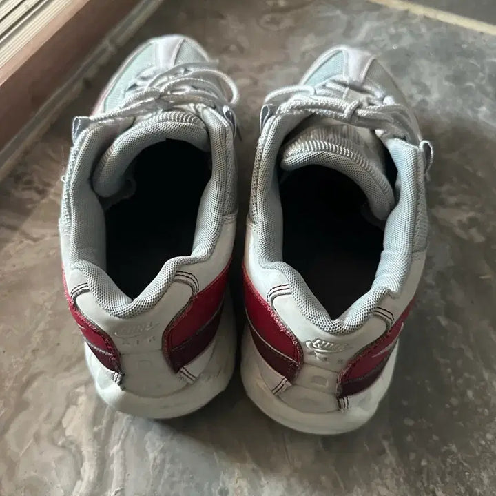 [BUNJANG] Nike Air Max 95 White/Red Sneakers / 290 나이키 에어맥스 95 흰빨
