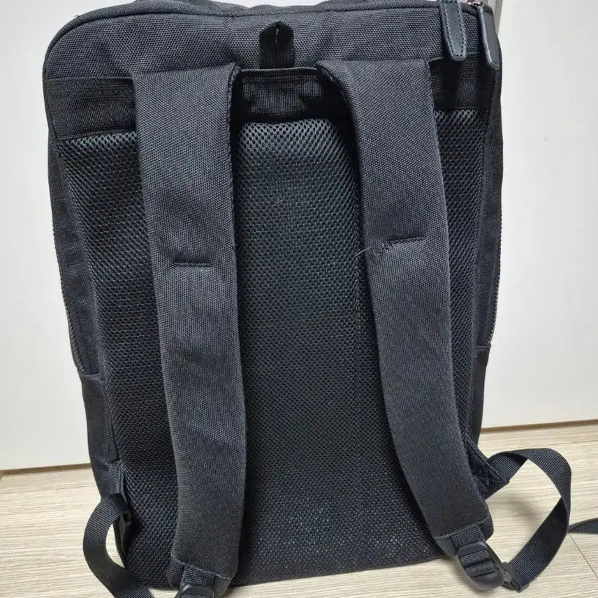 [BUNJANG] Hazzys Backpack Bag / 해지스 정품 백팩 가방 판매합니다