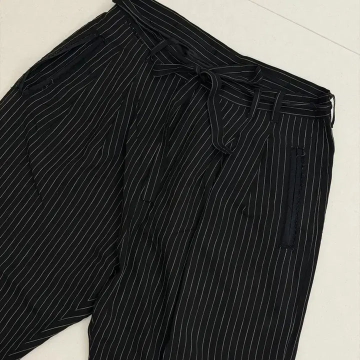 [BUNJANG] Bed j.w. ford Two-Tuck Stripe Pants / Bed j.w. ford 베드포드 투턱 스트라이프 팬츠