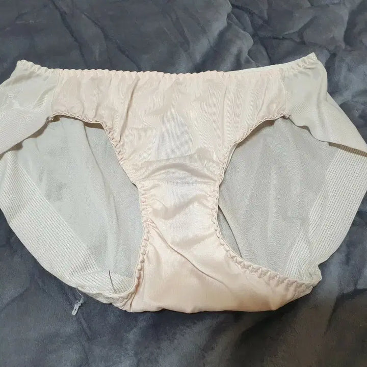 [BUNJANG] Beige Women&