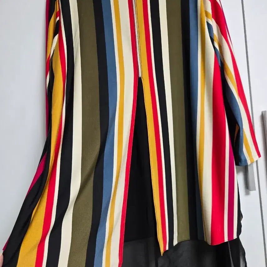 [BUNJANG] Color Stripe Long Blouse - M Size / 컬러 스트라이프 롱 블라우스 M 새상품