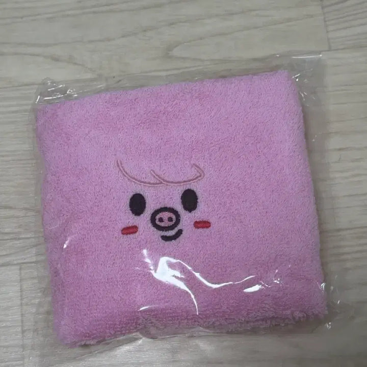 [BUNJANG] SKZ Deokki Towel from SKZ Fanmeeting / 스키주 수건 타올 돼끼 스키즈 팬미팅