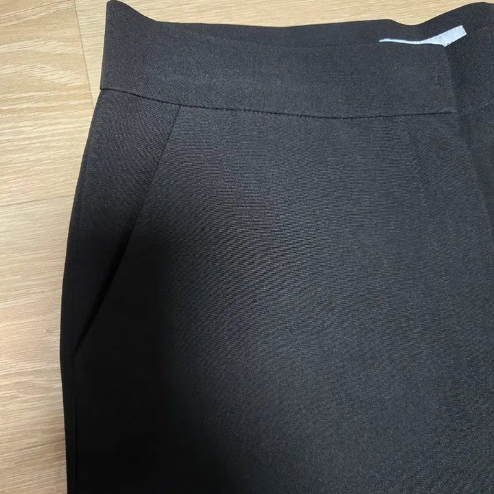 [BUNJANG] BALLON DE Humming Black Bootcut Slacks - Size M (New) / BALLON DE Humming 검정 슬랙스 M(새제품)