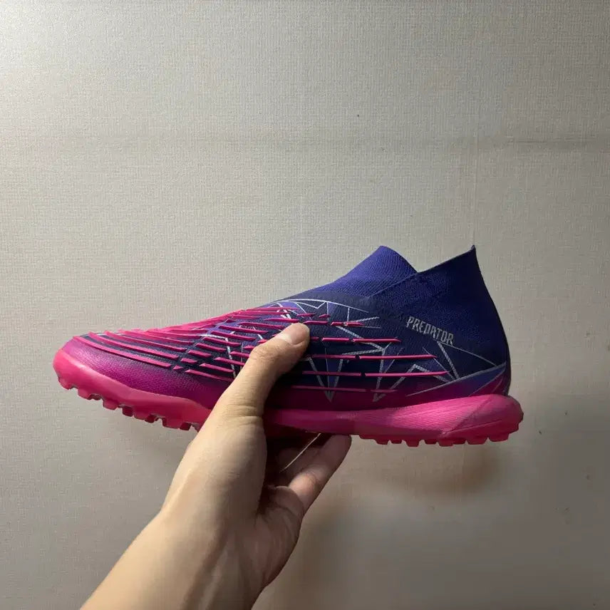 [SOLD OUT] [270] 아디다스 프레데터 엣지.1 TF 풋살화