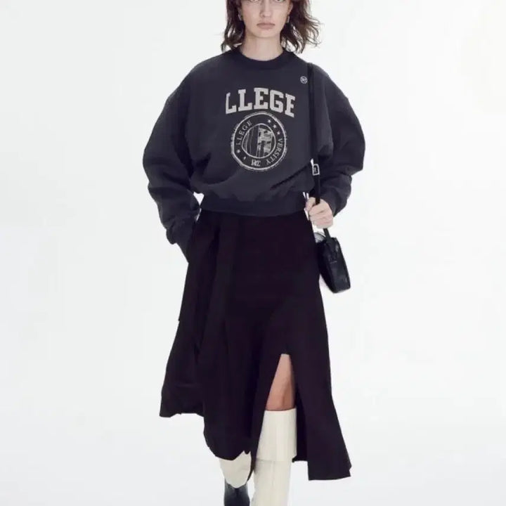 [BUNJANG] RECTO Cropped Sweatshirt / 렉토 크롭맨투맨