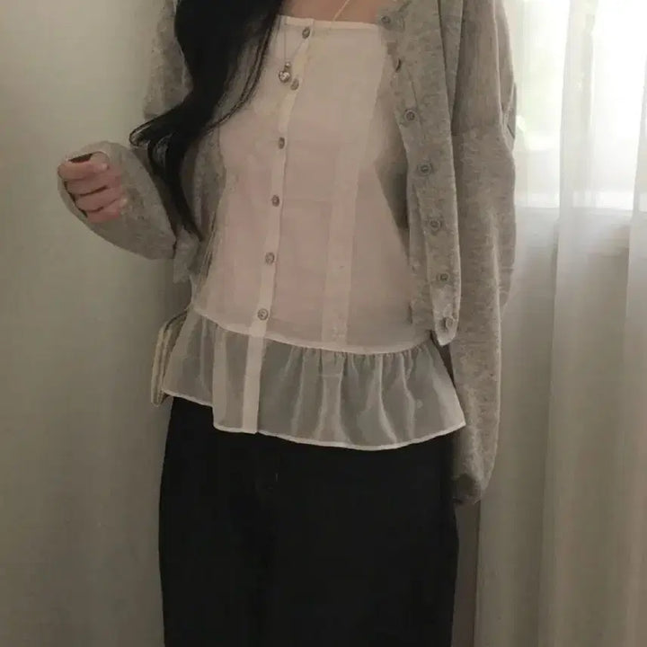 [BUNJANG] Linen Crop Cardigan (Gray) / 린넨 펜던트 크롭 긴팔 가디건(그레이)