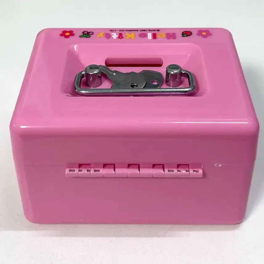 [BUNJANG] Vintage Hello Kitty 2-Tier Pink Storage Box / 고전키티 고전 키티 자물쇠 2단 핑크 보관함 양도