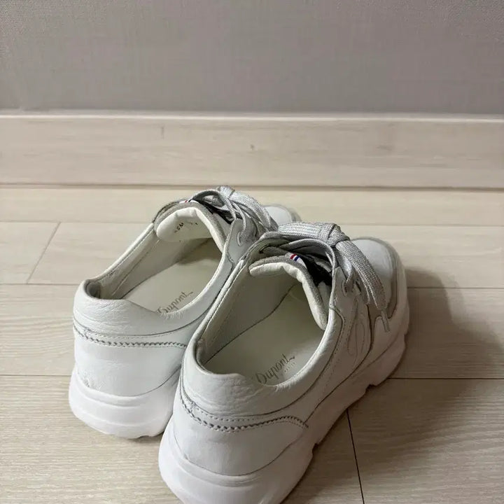 [BUNJANG] Dupont Classic White Sneakers (230mm) / 듀퐁 클래식 화이트 스니커즈 (정품, 230mm)